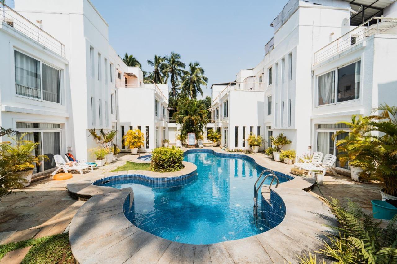 Villa M - Jia 3- 3Bhk In Candolim, Pool Facing, Near Beach, Breakfast Included Exteriör bild