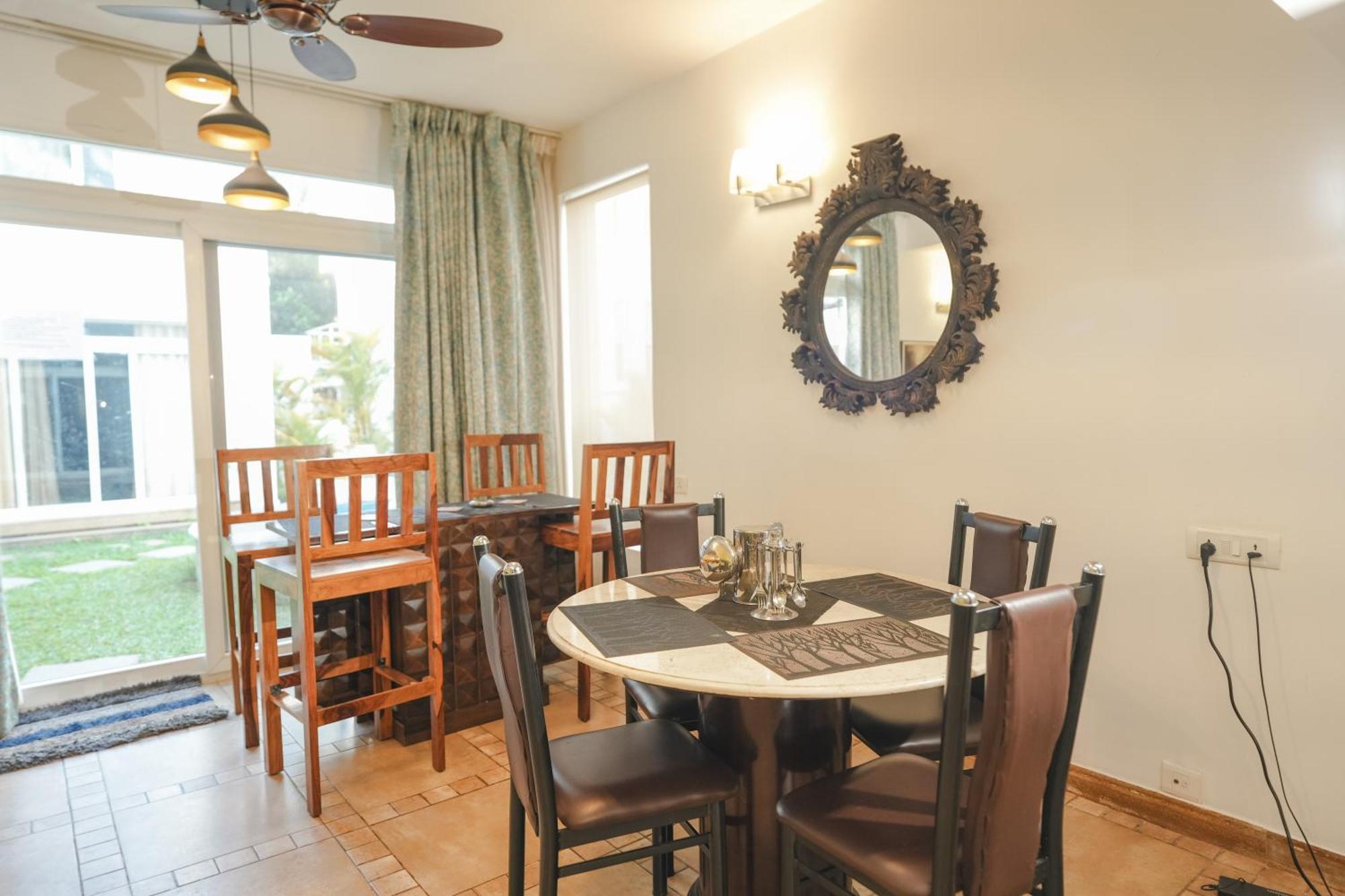 Villa M - Jia 3- 3Bhk In Candolim, Pool Facing, Near Beach, Breakfast Included Exteriör bild