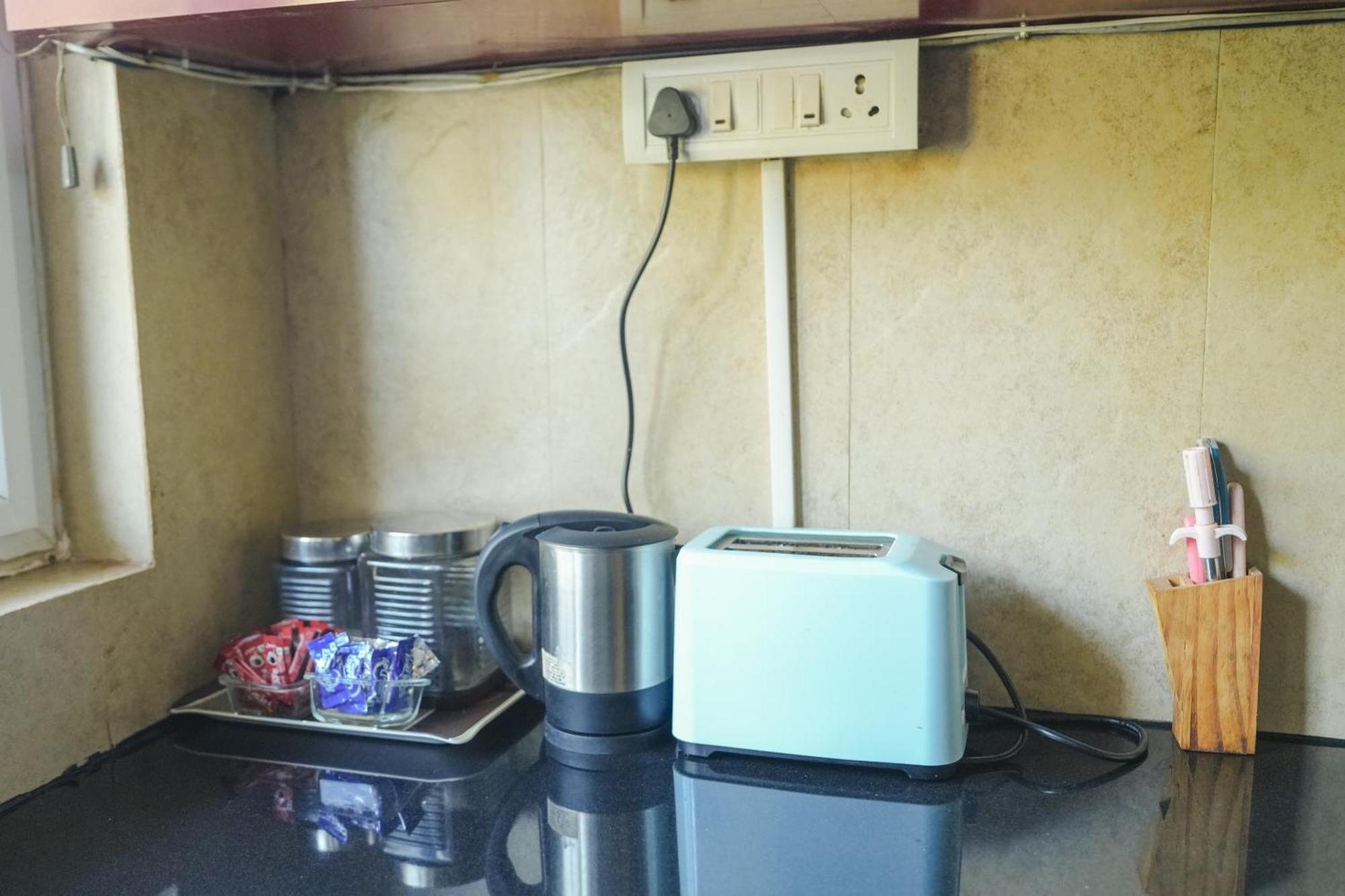 Villa M - Jia 3- 3Bhk In Candolim, Pool Facing, Near Beach, Breakfast Included Exteriör bild