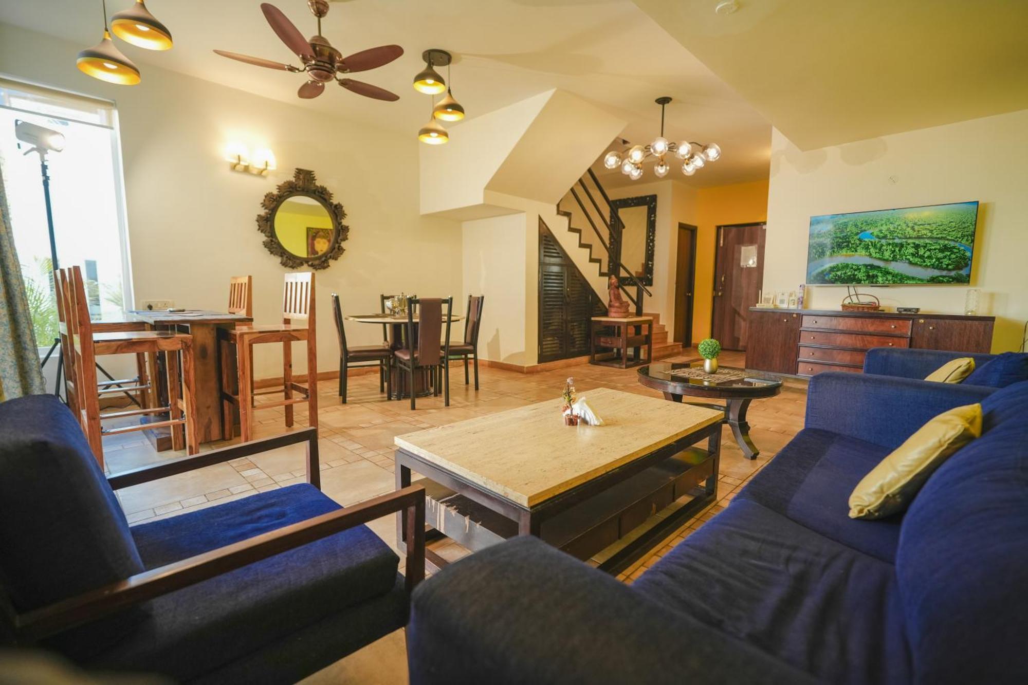 Villa M - Jia 3- 3Bhk In Candolim, Pool Facing, Near Beach, Breakfast Included Exteriör bild