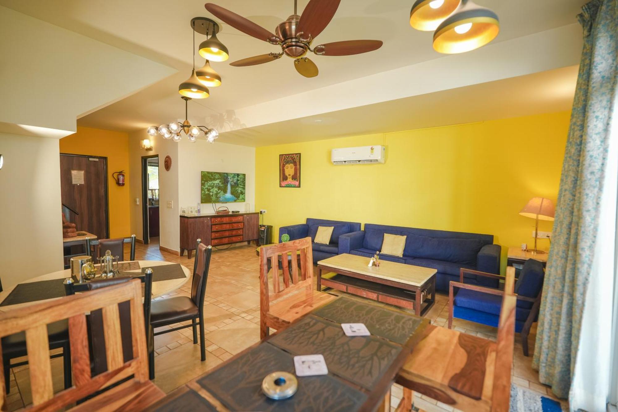 Villa M - Jia 3- 3Bhk In Candolim, Pool Facing, Near Beach, Breakfast Included Exteriör bild